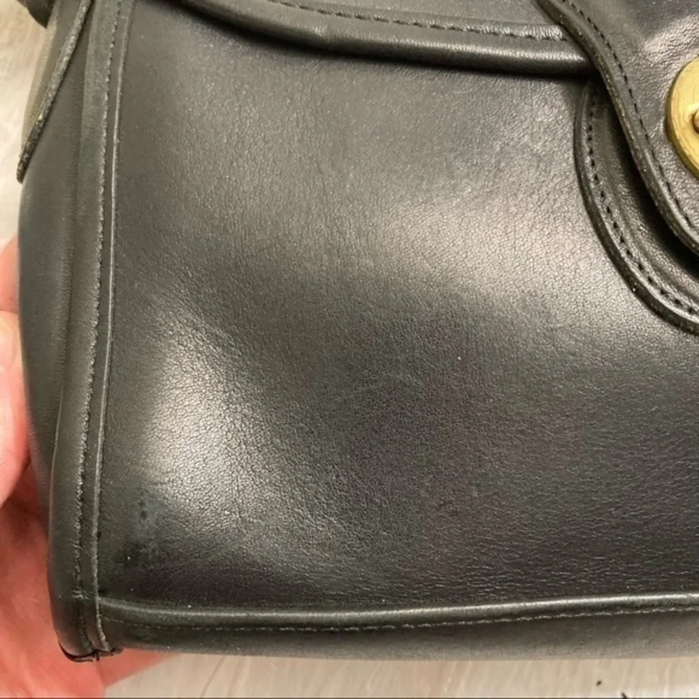 Coach vintage black leather Devon bag